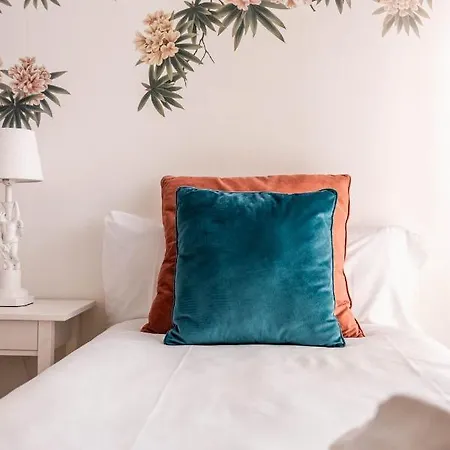 Sapphire Luxury - Parking Gratis Apartamento